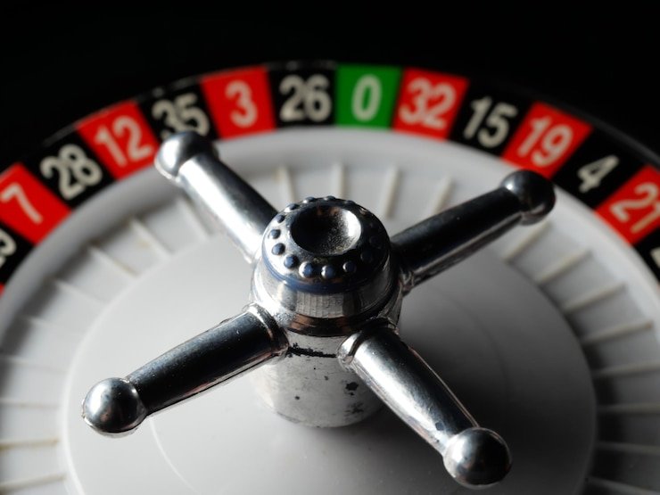 Lightning Roulette mobile interface on Android and iOS browser